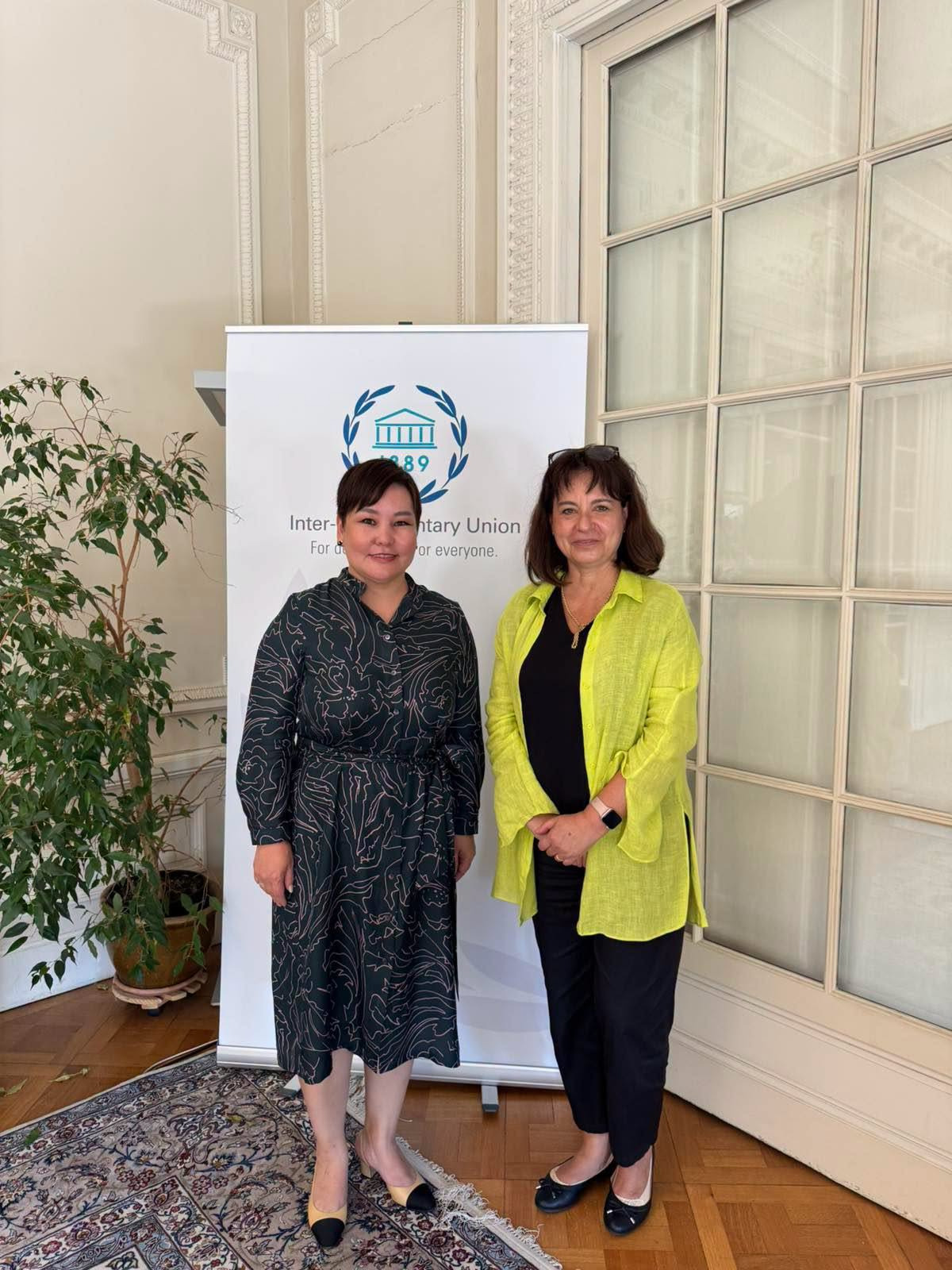 Ambassador meets IPU Secretary General